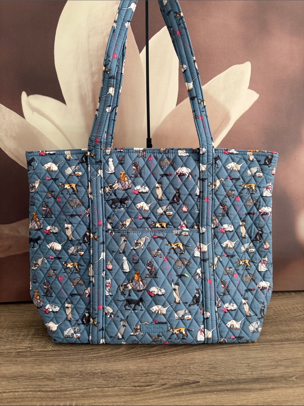 VB Large Vera Tote - Cats Meow NWT